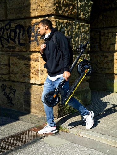 THE-URBAN xC1 electric scooter in stock. - Enjoy the ride